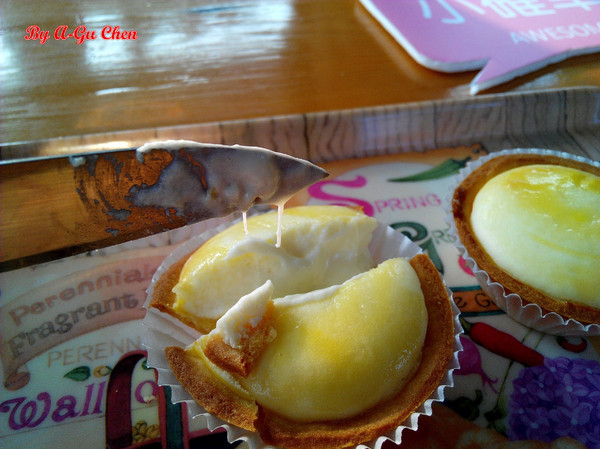 虎山雷創意蛋塔:【臺南Ω仁德區】虎山雷創意蛋塔。不加一滴水的各口味創意蛋塔與限量版牽絲起司塔