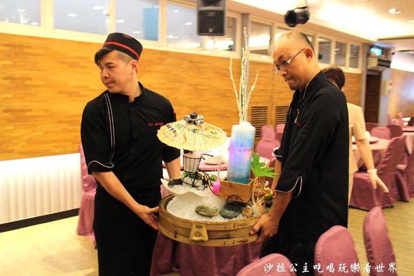 727海鮮餐廳(成功路店)：內湖金牌主廚『727海鮮餐廳』吃無菜單料理不用到宜蘭/中式創意料理