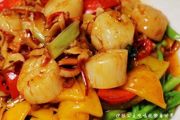 727海鮮餐廳(成功路店)：內湖金牌主廚『727海鮮餐廳』吃無菜單料理不用到宜蘭/中式創意料理