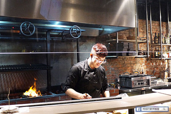 棧 F-U Kitchen:◆台北中山。捷運中山站【棧 F-U Kitchen】直火炭烤美味上桌。中山餐酒館。中山區美食。異國料理