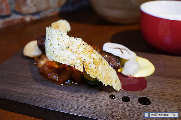 棧 F-U Kitchen:◆台北中山。捷運中山站【棧 F-U Kitchen】直火炭烤美味上桌。中山餐酒館。中山區美食。異國料理