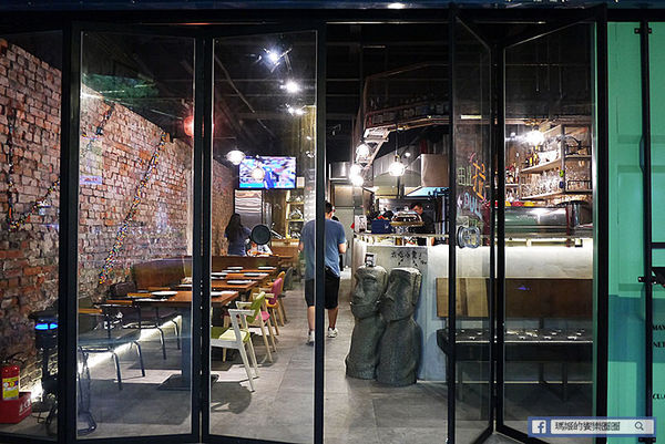 棧 F-U Kitchen:◆台北中山。捷運中山站【棧 F-U Kitchen】直火炭烤美味上桌。中山餐酒館。中山區美食。異國料理