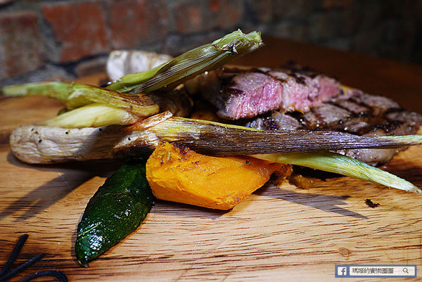 棧 F-U Kitchen:◆台北中山。捷運中山站【棧 F-U Kitchen】直火炭烤美味上桌。中山餐酒館。中山區美食。異國料理