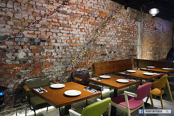 棧 F-U Kitchen:◆台北中山。捷運中山站【棧 F-U Kitchen】直火炭烤美味上桌。中山餐酒館。中山區美食。異國料理