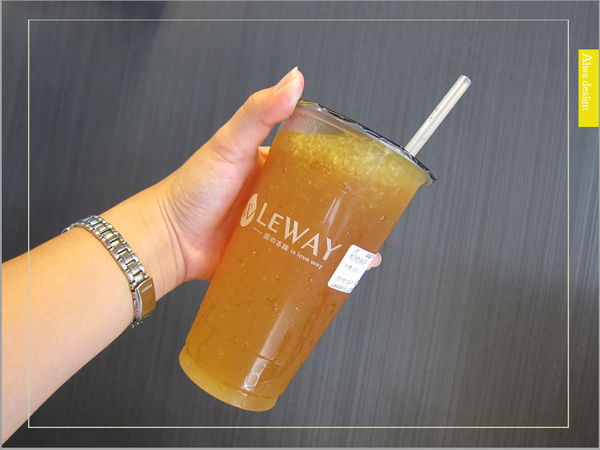 【新竹美食週記】東區LEWAY 樂の本味(新竹金山店) 真材實料大滿足!超夯的台南飲料,堅持使用初鹿牧場鮮奶-15.jpg