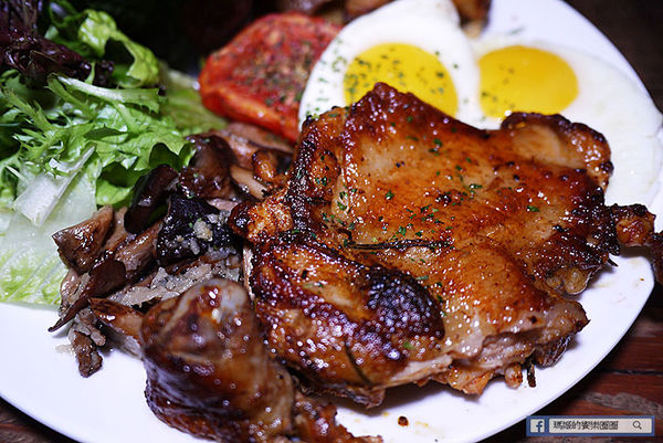 Greedy Bistronomy Cafe:◆台北東區。捷運國父紀念館【Greedy Bistronomy Cafe 餐酒•咖啡】環境氣氛都很棒!國父紀念館餐酒館。東區餐酒館。早午餐