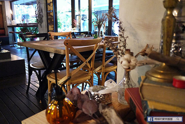 Greedy Bistronomy Cafe:◆台北東區。捷運國父紀念館【Greedy Bistronomy Cafe 餐酒•咖啡】環境氣氛都很棒!國父紀念館餐酒館。東區餐酒館。早午餐