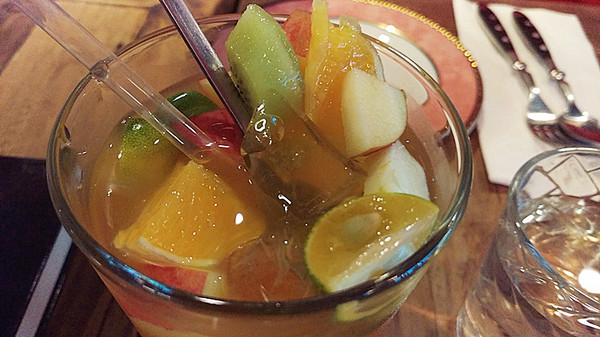 Greedy Bistronomy Cafe：「國父紀念館站餐酒館」【Greedy Bistronomy Cafe】供應早午餐/下午茶/調酒/宵夜，環境優雅，餐點美味，驚喜連連！