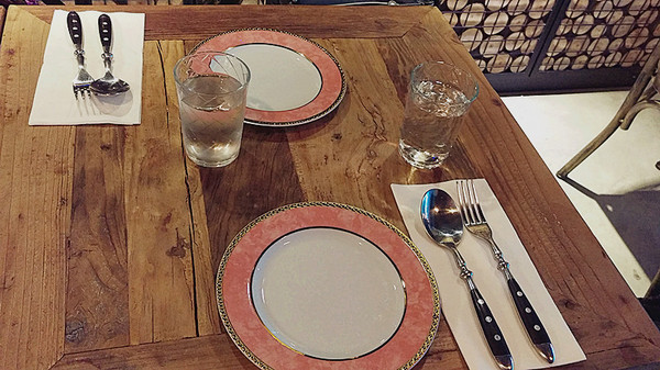 Greedy Bistronomy Cafe：「國父紀念館站餐酒館」【Greedy Bistronomy Cafe】供應早午餐/下午茶/調酒/宵夜，環境優雅，餐點美味，驚喜連連！