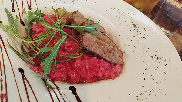 Greedy Bistronomy Cafe：「國父紀念館站餐酒館」【Greedy Bistronomy Cafe】供應早午餐/下午茶/調酒/宵夜，環境優雅，餐點美味，驚喜連連！