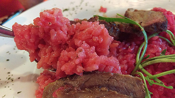 Greedy Bistronomy Cafe：「國父紀念館站餐酒館」【Greedy Bistronomy Cafe】供應早午餐/下午茶/調酒/宵夜，環境優雅，餐點美味，驚喜連連！