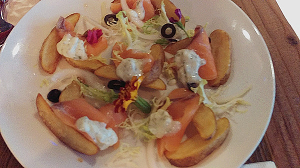 Greedy Bistronomy Cafe：「國父紀念館站餐酒館」【Greedy Bistronomy Cafe】供應早午餐/下午茶/調酒/宵夜，環境優雅，餐點美味，驚喜連連！