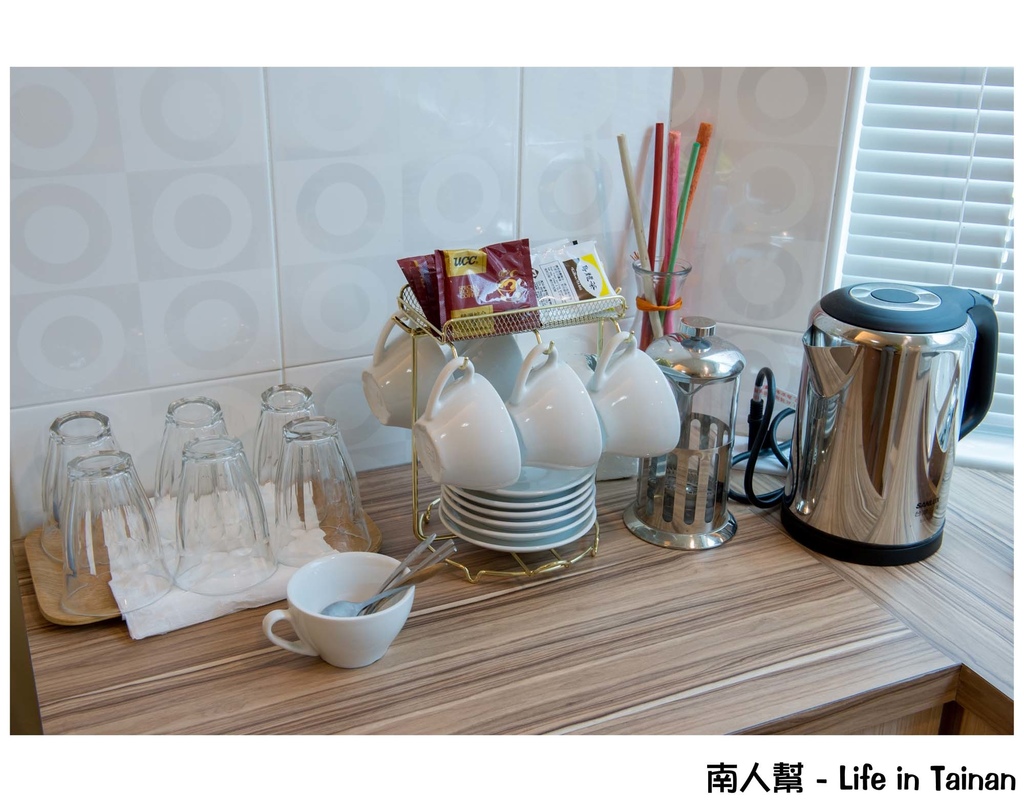 台南住宿-彩色河畔