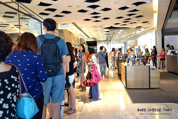 Bake Cheese Tart:【新光三越南西三館】極上牛乳霜淇淋絲毫不比起司塔遜色 ✿✿ Bake Cheese Tart / Bake起司塔 ✿✿