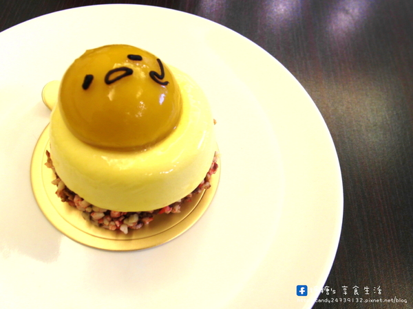 Cream & Sugar 甜忌廉甜點店：〖台中│美食〗Cream & Sugar 甜忌廉甜點店 ❤ 鄰近SOGO百貨，超療癒甜點店，裡頭還隱藏了可愛的蛋~黃~哥~唷!!