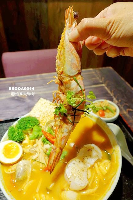 1476901532-3945969932