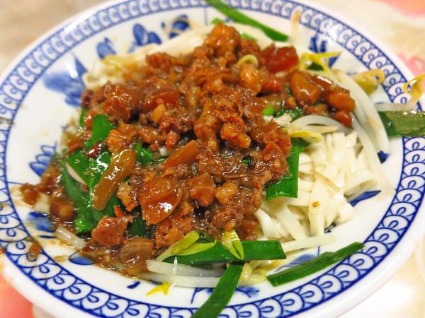 【三重美食】三兄弟麵店-隱藏版巷弄麵店