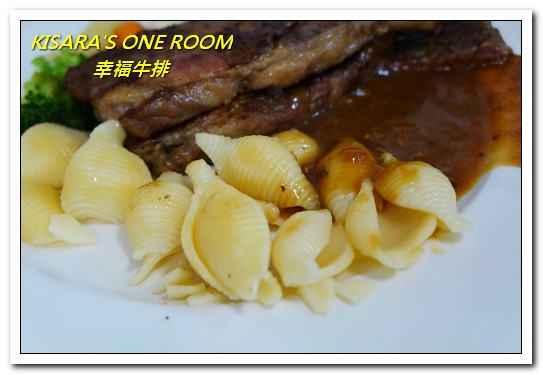 幸福牛排：永和巷弄美食．大分量平價牛排讓人享受好口福──幸福牛排