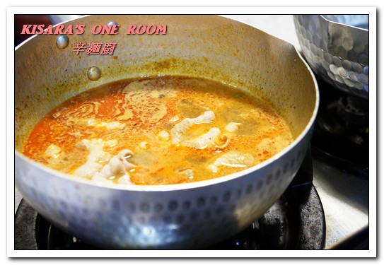 辛麵廚:新店麻辣麵.辛而不嗆香而不膩的四川道地好口味──辛麵廚