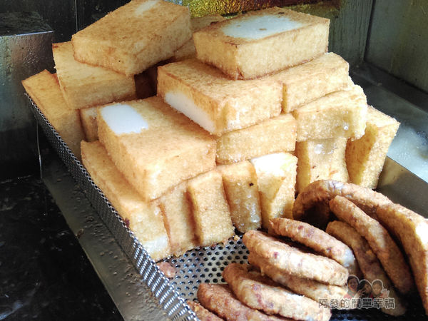 「高」生炒魷魚02-好厚的蘿蔔糕