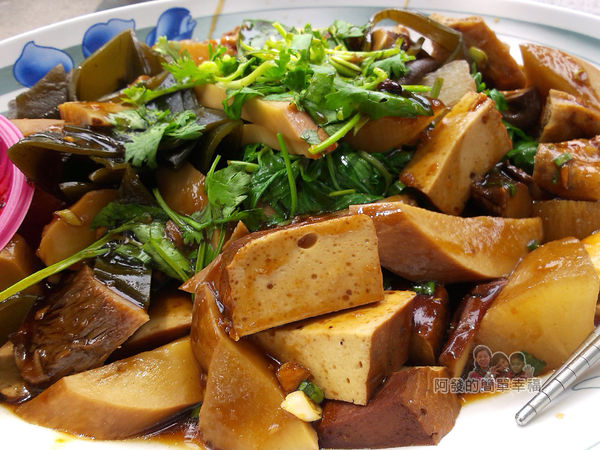 三峽白雞行脩宮31-百頁豆腐特寫