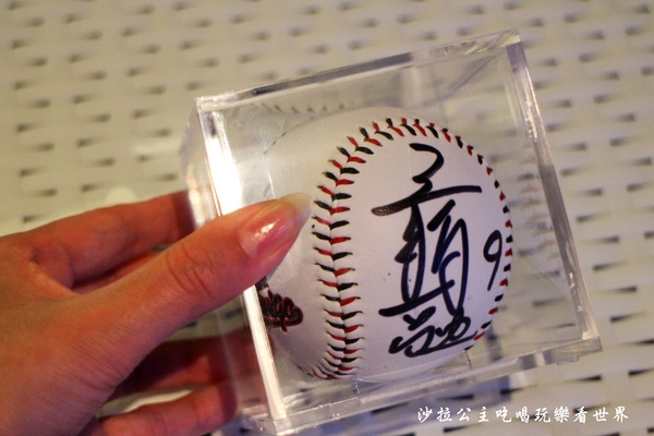 Lamigo棒球餐廳:台北信義『 Lamigo棒球餐廳』猿風/捷運象山站/運動餐廳