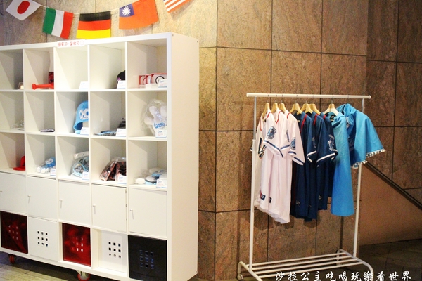 Lamigo棒球餐廳:台北信義『 Lamigo棒球餐廳』猿風/捷運象山站/運動餐廳