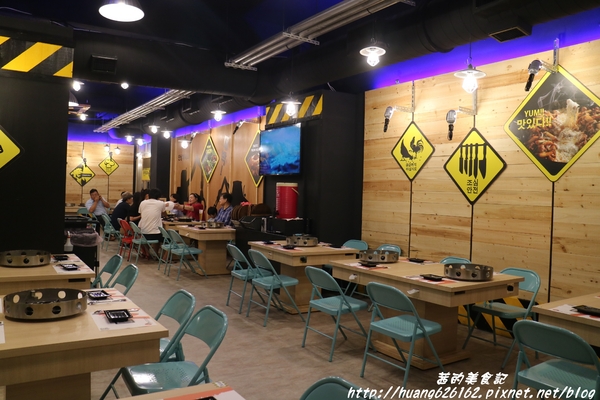 OMAYA春川炒雞(新北中和店)：【新北中和區】超級豐富的一鍋三吃 辛普森湯 起司部隊鍋『OMAYA春川炒雞(新北中和店)』中和韓式推薦