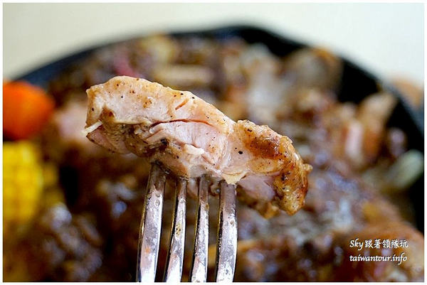 Cocomic Pasta義大利麵鐵板料理：中壢中原大學高C/P值【cocomic pasta義大利麵鑄鐵鍋料理】