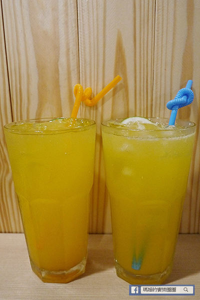 OMAYA春川炒雞(士林中正店)：◆台北士林。捷運士林站【OMAYA春川炒雞-士林中正店】韓式美味無法擋！韓式春川炒雞。10盎司屠夫厚切豬排