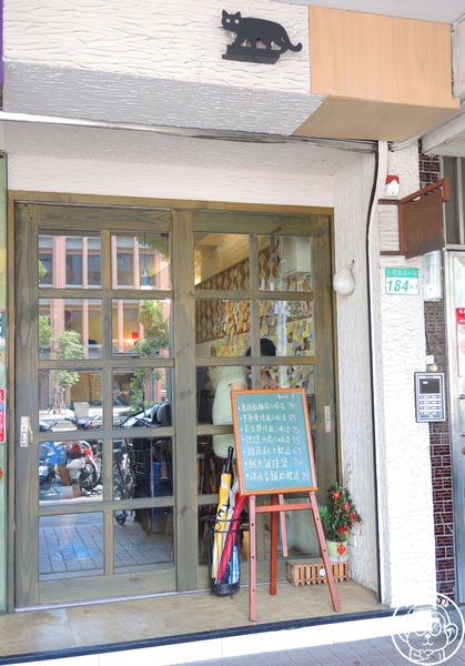 貓圖咖啡 CAT. jpg cafe:呷飽祙【台北大安・貓圖咖啡】親近人的店貓和好吃輕食