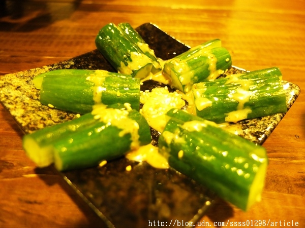 虎拉麵：【愛評口碑券】虎拉麵。高雄深夜隱藏版拉麵終於有店面啦！拉麵控的美味基地 必吃限量豪華豚骨拉麵