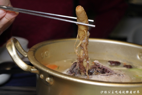 新沙洞韓國涮涮鍋:東區涮涮鍋『新沙洞韓國涮涮鍋』韓式炸雞/人蔘雞火鍋/捷運國父紀念館站