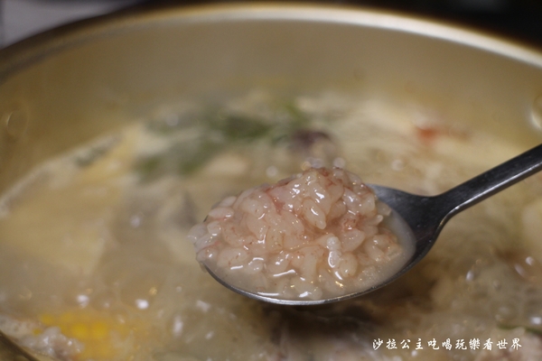 新沙洞韓國涮涮鍋:東區涮涮鍋『新沙洞韓國涮涮鍋』韓式炸雞/人蔘雞火鍋/捷運國父紀念館站