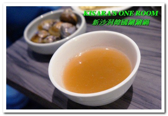 新沙洞韓國涮涮鍋：東區韓式料理．特色牛大骨泡菜湯頭VS清雞湯的美味──新沙洞韓國涮涮鍋