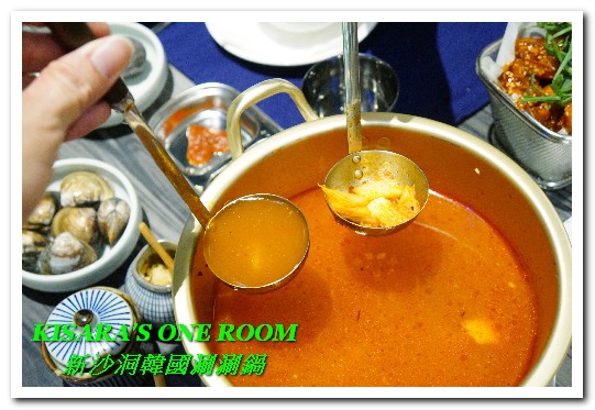 新沙洞韓國涮涮鍋：東區韓式料理．特色牛大骨泡菜湯頭VS清雞湯的美味──新沙洞韓國涮涮鍋