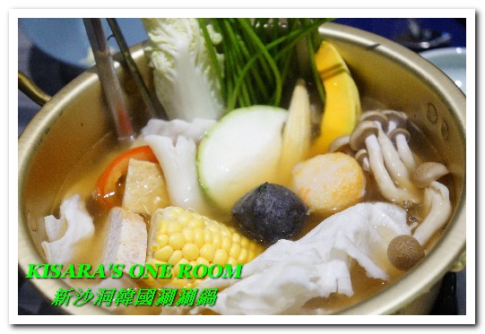 新沙洞韓國涮涮鍋：東區韓式料理．特色牛大骨泡菜湯頭VS清雞湯的美味──新沙洞韓國涮涮鍋