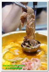 新沙洞韓國涮涮鍋：東區韓式料理．特色牛大骨泡菜湯頭VS清雞湯的美味──新沙洞韓國涮涮鍋