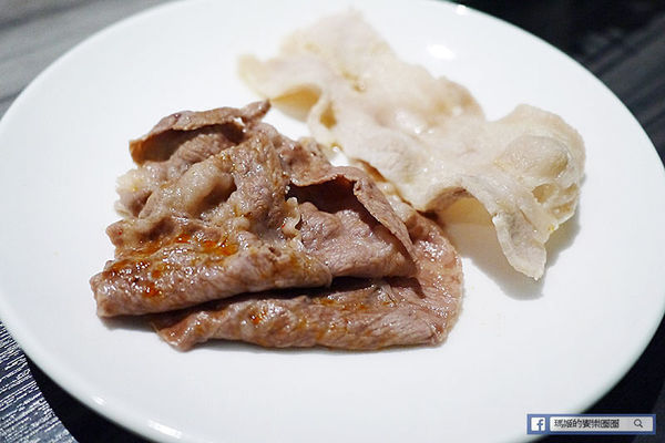 新沙洞韓國涮涮鍋:◆台北東區。捷運國父紀念館【新沙洞韓國涮涮鍋】東區韓式料理。韓式牛骨泡菜鍋。雞湯鍋。韓式炸雞。韓國美食。韓式火鍋