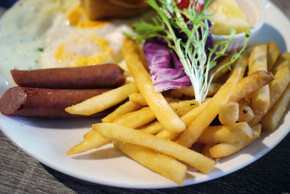 斑馬騷莎美義餐廳 ZEBRA SALSA(勝利店)：【新竹美食】斑馬．騷莎 美義餐廳(勝利路3店)