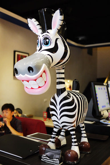 斑馬騷莎美義餐廳 ZEBRA SALSA(勝利店)：【新竹美食】斑馬．騷莎 美義餐廳(勝利路3店)