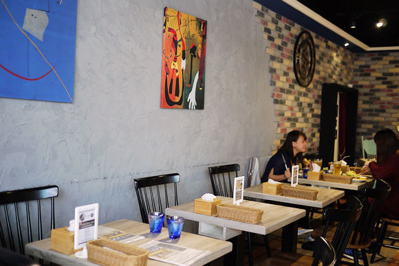 斑馬騷莎美義餐廳 ZEBRA SALSA(勝利店)：【新竹美食】斑馬．騷莎 美義餐廳(勝利路3店)