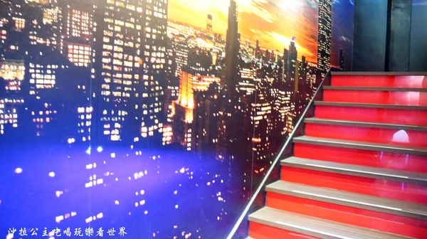 上乘三家涮涮鍋共和國(西門旗艦店)：西門町火鍋『上乘三家涮涮鍋共和國』捷運西門站/宵夜