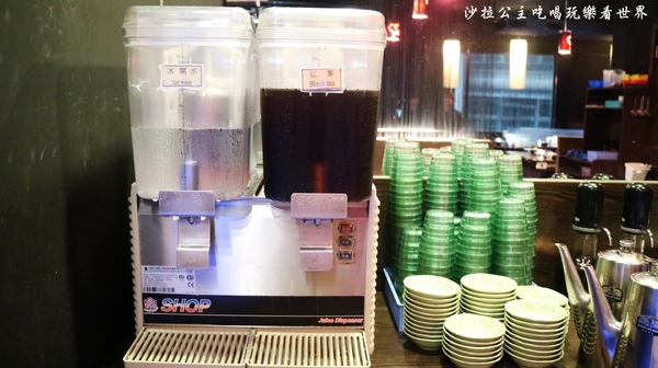 上乘三家涮涮鍋共和國(西門旗艦店)：西門町火鍋『上乘三家涮涮鍋共和國』捷運西門站/宵夜