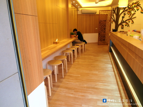 霜府手作:〖台中│美食〗霜府手作 ❤ 一中商圈新開幕,水果雪花冰、黑糖剉冰、手工豆花、嫩仙草、現打果汁、招牌點心,夏日冰品新選擇!!