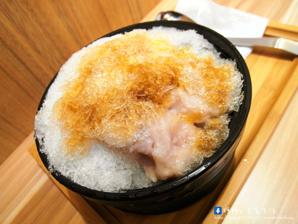 霜府手作:〖台中│美食〗霜府手作 ❤ 一中商圈新開幕,水果雪花冰、黑糖剉冰、手工豆花、嫩仙草、現打果汁、招牌點心,夏日冰品新選擇!!