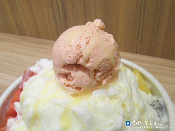 霜府手作:〖台中│美食〗霜府手作 ❤ 一中商圈新開幕,水果雪花冰、黑糖剉冰、手工豆花、嫩仙草、現打果汁、招牌點心,夏日冰品新選擇!!