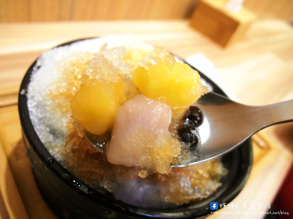 霜府手作:〖台中│美食〗霜府手作 ❤ 一中商圈新開幕,水果雪花冰、黑糖剉冰、手工豆花、嫩仙草、現打果汁、招牌點心,夏日冰品新選擇!!