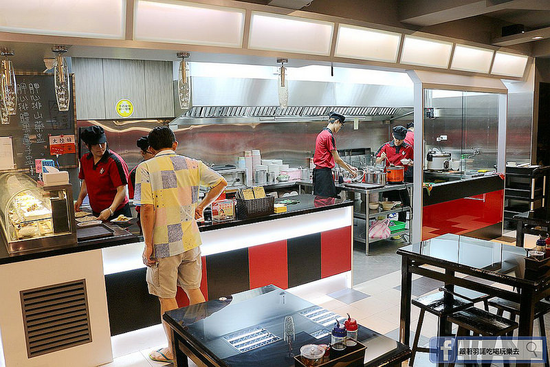 景安站美食-初呼御料22