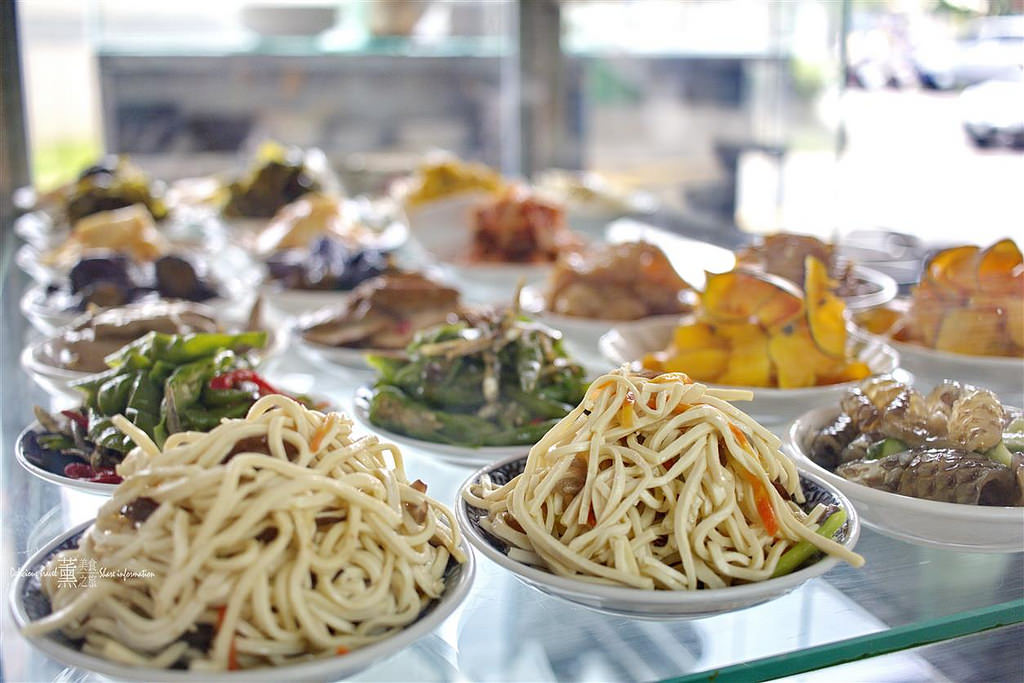 炒菜大衛牛肉麵